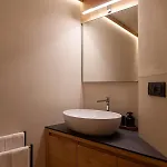 Apartament Maison Mont Blanc, Brand New Ideal For 4, Private Parking, Walking From Center Courmayeur