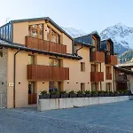 Lejlighed Maison Mont Blanc, Brand New Ideal For 4, Private Parking, Walking From Center