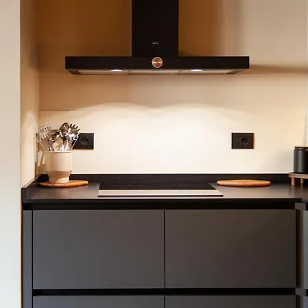 Maison Mont Blanc, Brand New Ideal For 4, Private Parking, Walking From Center