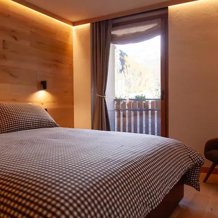 Apartment Maison Mont Blanc, Brand New Ideal For 4, Private Parking, Walking From Center *