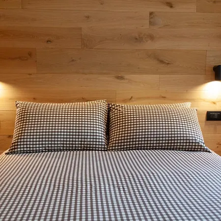 Maison Mont Blanc, Brand New Ideal For 4, Private Parking, Walking From Center *