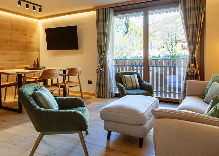 Lejlighed Maison Mont Blanc, Brand New Ideal For 4, Private Parking, Walking From Center *