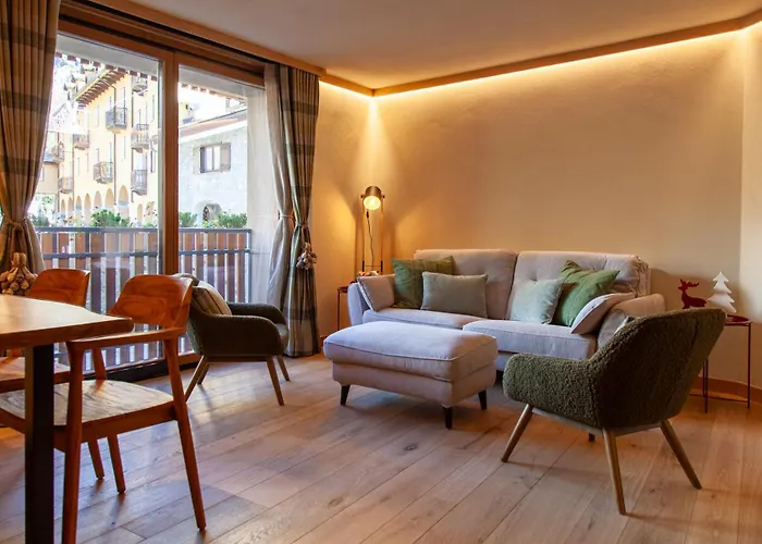 Lejlighed Maison Mont Blanc, Brand New Ideal For 4, Private Parking, Walking From Center *